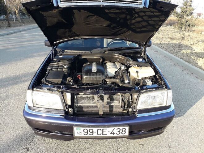 Mercedes C 220 1999, 672,000 km - 2.2 л - Sumqayıt