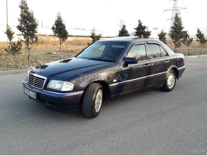 Mercedes C 220 1999, 672,000 km - 2.2 л - Sumqayıt