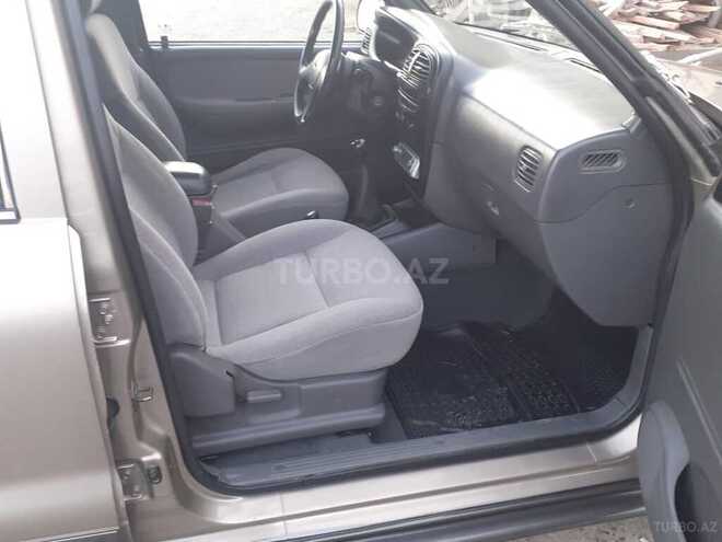 Kia Sportage 2004, 190,000 km - 2.0 l - Xırdalan