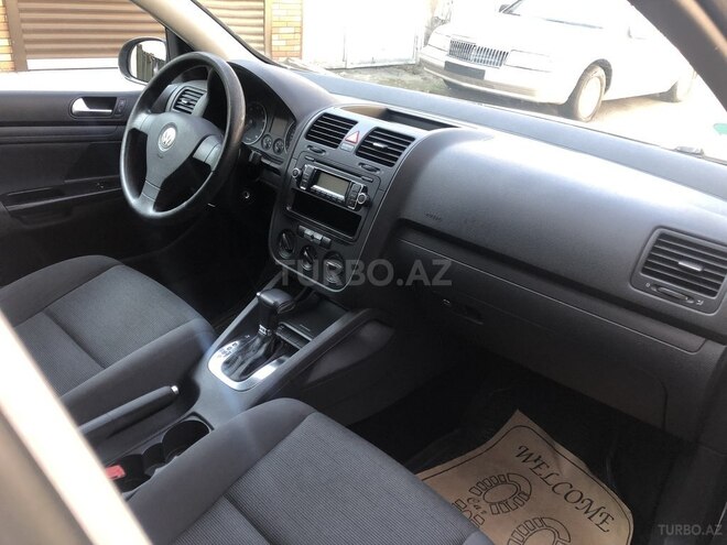 Volkswagen Golf 2008, 144,000 km - 1.4 л - Bakı