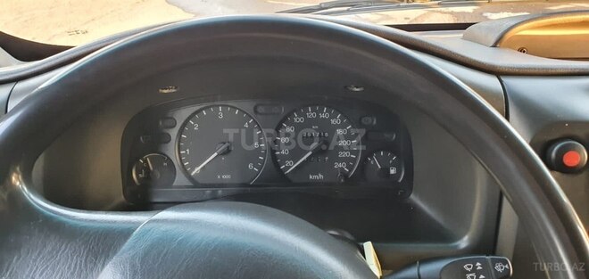 Ford Transit 2003, 251,000 km - 2.4 l - Quba