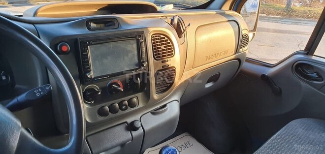 Ford Transit 2003, 251,000 km - 2.4 l - Quba
