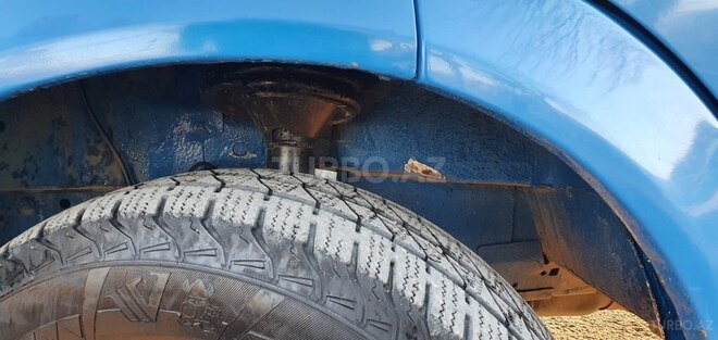 Ford Transit 2003, 251,000 km - 2.4 l - Quba