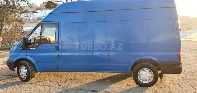 Ford Transit 2003, 251,000 km - 2.4 l - Quba