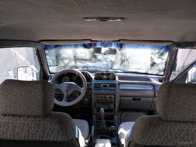 Mitsubishi Pajero 1994, 250,000 km - 2.5 l - Bakı