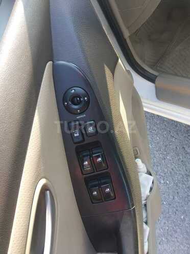 Hyundai Elantra 2006, 21,065 km - 1.6 l - Şəki