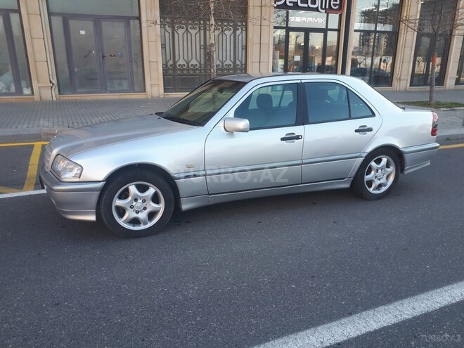 Mercedes C 180 1998, 324,544 km - 1.8 l - Bakı