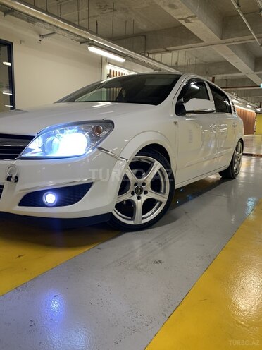 Opel Astra 2007, 200,000 km - 1.3 l - Gəncə