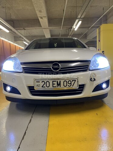 Opel Astra 2007, 200,000 km - 1.3 l - Gəncə