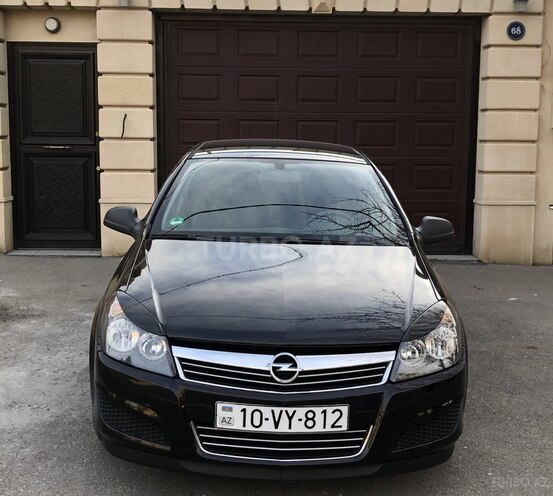 Opel Astra 2009, 134,000 km - 1.4 l - Bakı
