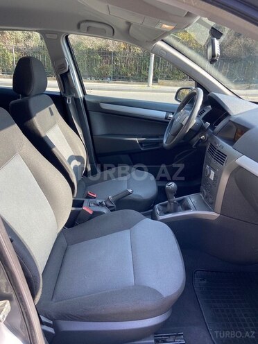 Opel Astra 2005, 160,000 km - 1.4 l - Bakı