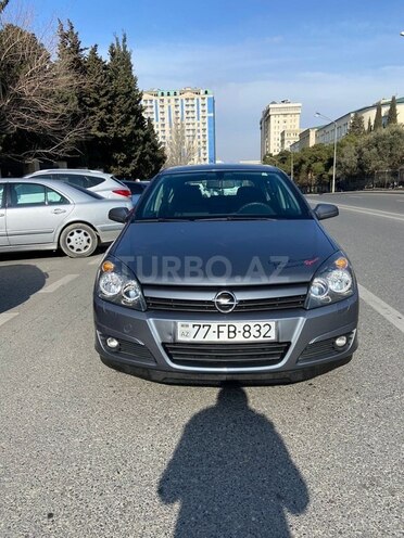Opel Astra 2005, 160,000 km - 1.4 l - Bakı