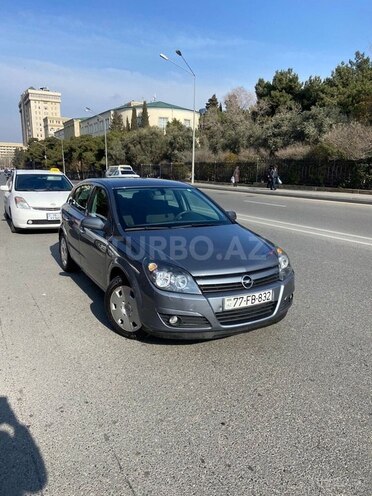Opel Astra 2005, 160,000 km - 1.4 l - Bakı