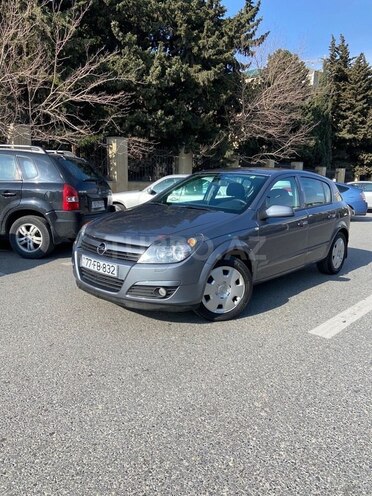 Opel Astra 2005, 160,000 km - 1.4 l - Bakı