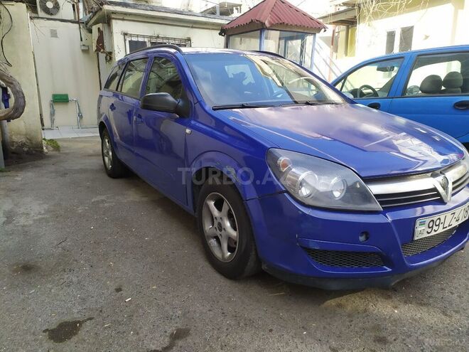 Opel Astra 2005, 240,000 km - 1.6 l - Bakı