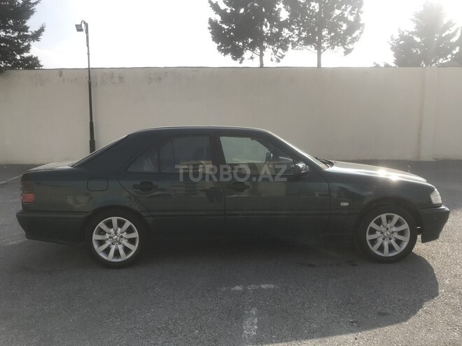 Mercedes C 180 1997, 380,000 km - 1.8 l - Sumqayıt