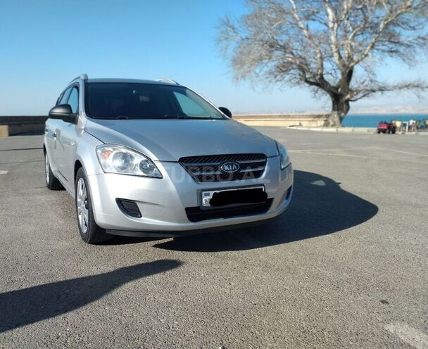 Kia Ceed 2007, 179,121 km - 1.6 l - Mingəçevir