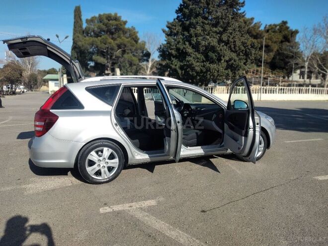 Kia Ceed 2007, 179,121 km - 1.6 l - Mingəçevir