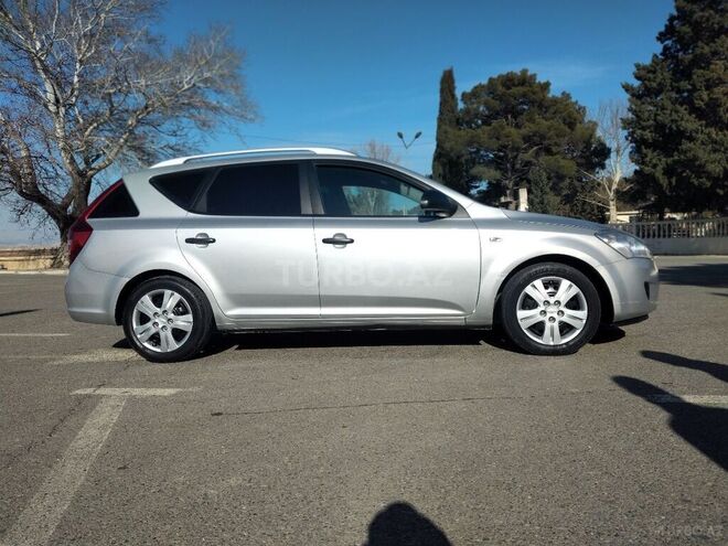 Kia Ceed 2007, 179,121 km - 1.6 l - Mingəçevir