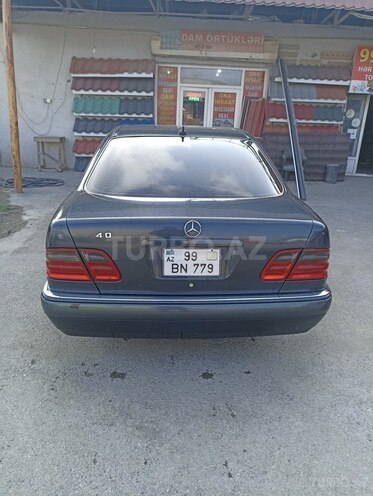 Mercedes E 240 1998, 374,710 km - 2.4 l - Bakı