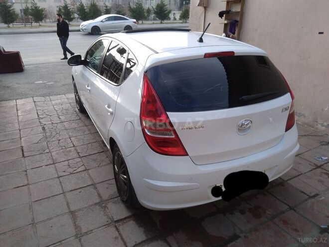 Hyundai i30 2010, 177,000 km - 1.6 l - Bakı