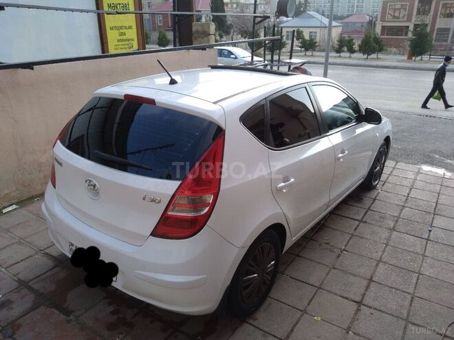 Hyundai i30 2010, 177,000 km - 1.6 l - Bakı