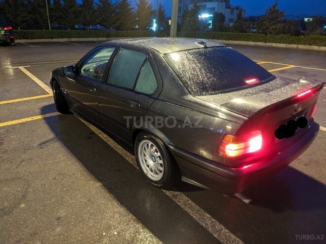 BMW 318 1993, 450,000 km - 1.8 l - Şəki