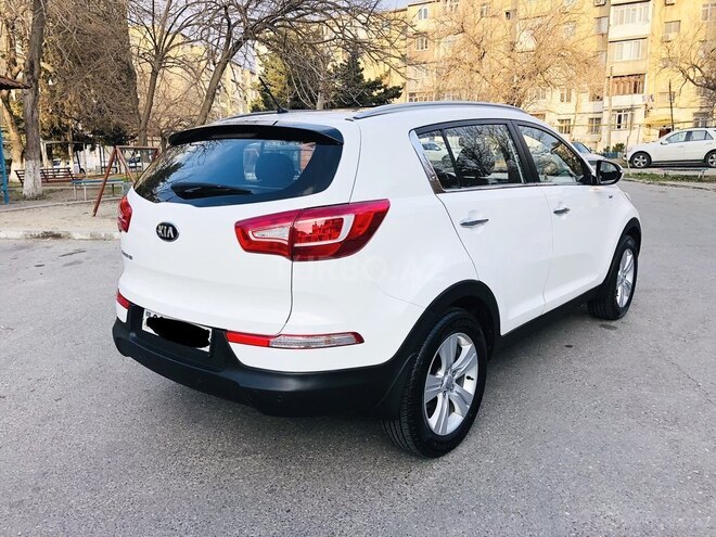 Kia Sportage 2013, 179,532 km - 2.0 l - Bakı