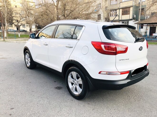 Kia Sportage 2013, 179,532 km - 2.0 l - Bakı