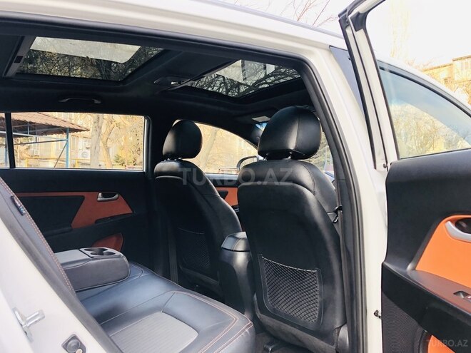Kia Sportage 2013, 179,532 km - 2.0 l - Bakı