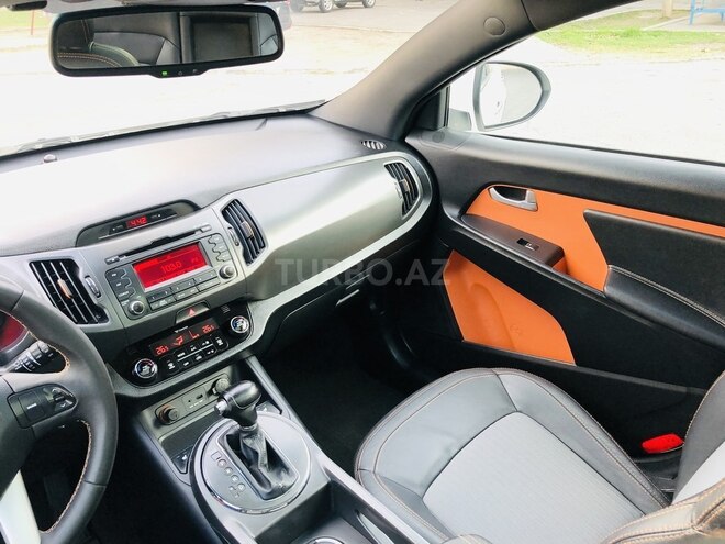 Kia Sportage 2013, 179,532 km - 2.0 l - Bakı