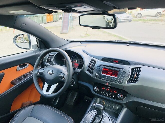 Kia Sportage 2013, 179,532 km - 2.0 l - Bakı