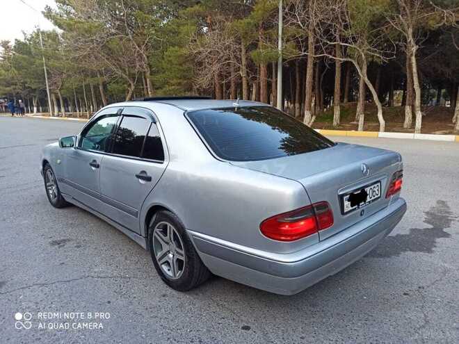 Mercedes E 230 1996, 367,800 km - 2.3 l - Sumqayıt