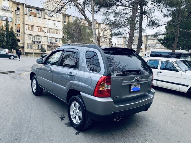 Kia Sportage 2010, 157,000 km - 2.0 l - Bakı