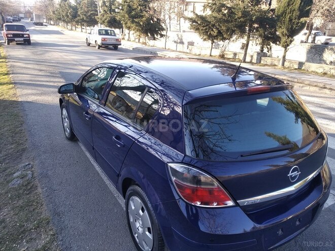 Opel Astra 2008, 149,500 km - 1.4 l - Şəki