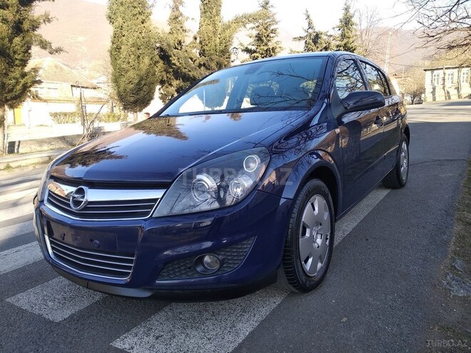 Opel Astra 2008, 149,500 km - 1.4 l - Şəki