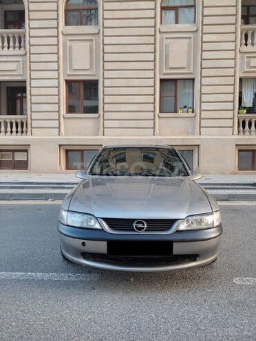 Opel Vectra 1998, 220,000 km - 1.6 л - Sumqayıt