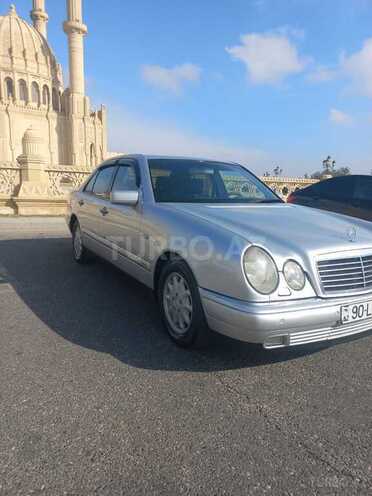 Mercedes E 240 1997, 246,758 km - 2.4 l - Bakı