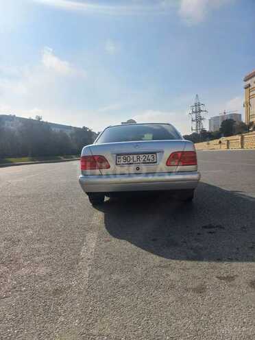Mercedes E 240 1997, 246,758 km - 2.4 l - Bakı