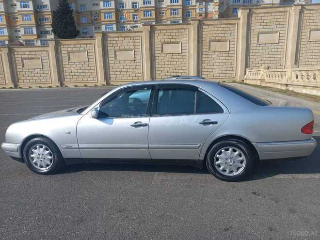 Mercedes E 240 1997, 246,758 km - 2.4 l - Bakı