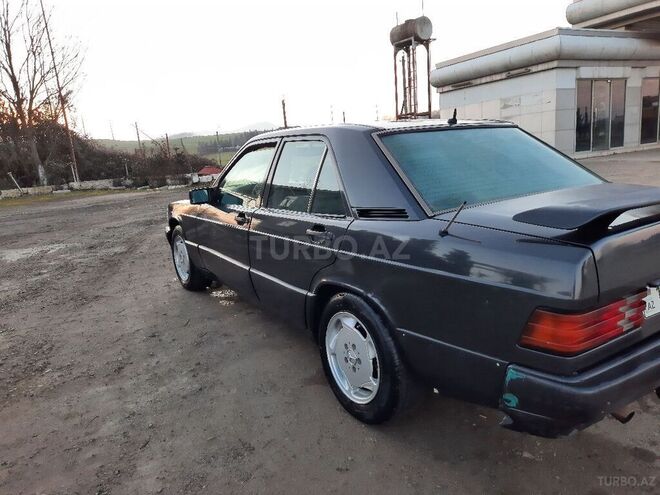 Mercedes 190 1990, 358,450 km - 1.8 l - Masallı
