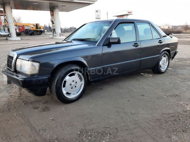 Mercedes 190 1990, 358,450 km - 1.8 l - Masallı
