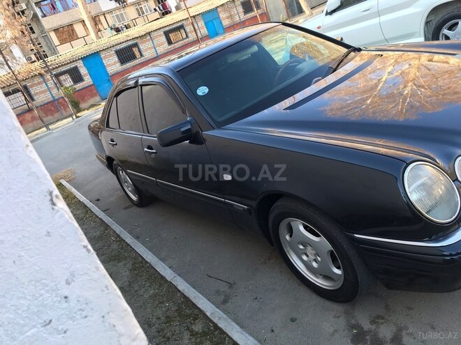 Mercedes E 200 1996, 220,000 km - 2.0 l - Mingəçevir