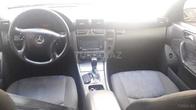 Mercedes C 200 2001, 298,000 km - 2.0 l - Bakı