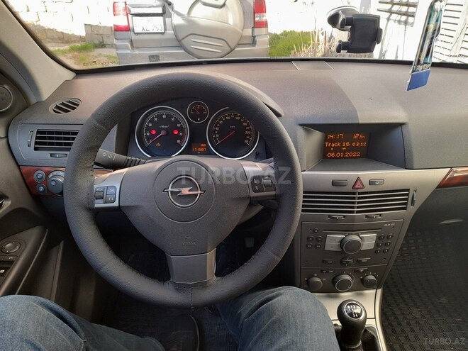 Opel Astra 2005, 174,000 km - 1.4 l - Bakı