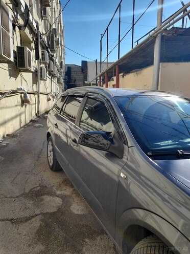 Opel Astra 2005, 174,000 km - 1.4 l - Bakı