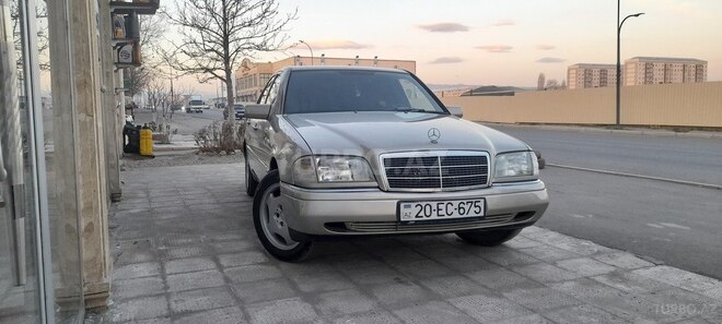 Mercedes C 220 1994, 300,000 km - 2.2 л - Gəncə