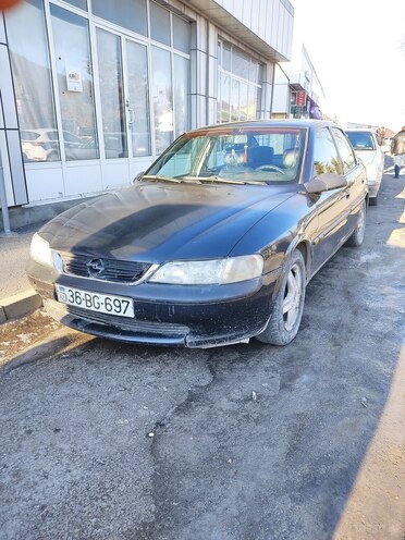 Opel Vectra 1996, 434,521 km - 1.8 l - Qəbələ