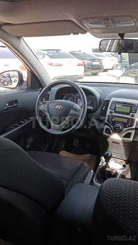 Hyundai i30 2009, 92,000 km - 1.4 l - Bakı