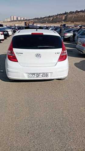 Hyundai i30 2009, 92,000 km - 1.4 l - Bakı